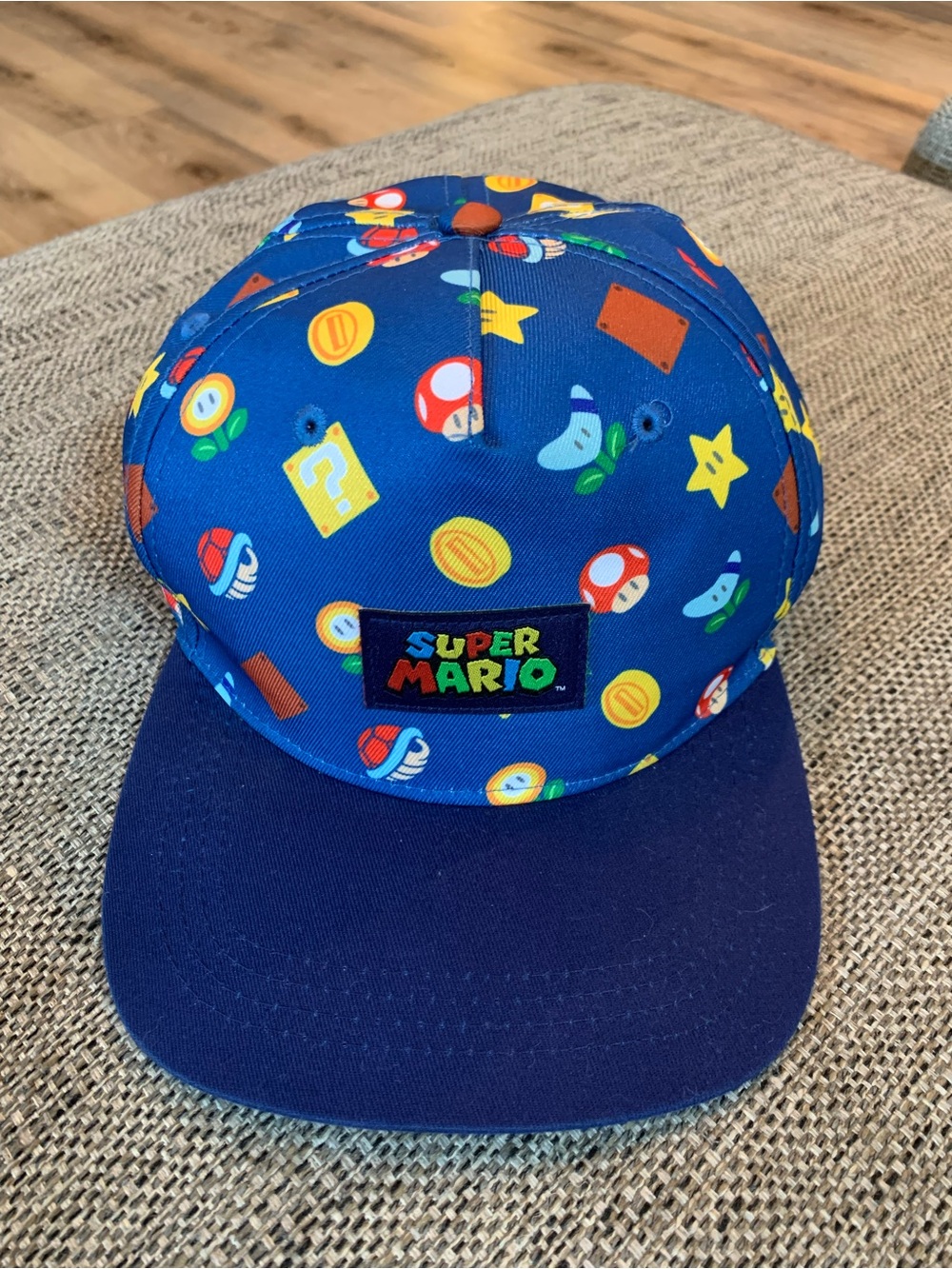 Super Mario Brothers hat, cap one-size-fits-all excellent